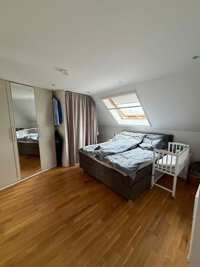 Prenájom bytu 4-izbový 160 m², Bleichstraße 3, Mühlheim am Main, Hesensko Prenájom bytu 4-izbový 160 m², Bleichstraße 3, Mühlheim am Main, Hesensko