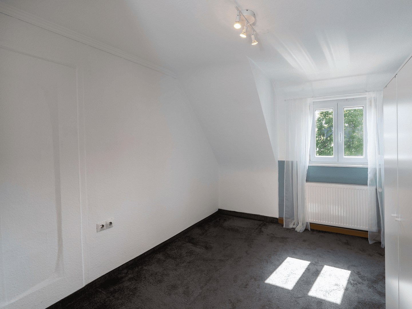 Predaj bytu 3-izbový 55 m², Stuttgart, Bádensko-Wurttembersko Predaj bytu 3-izbový 55 m², Stuttgart, Bádensko-Wurttembersko