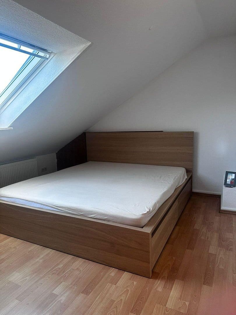 Prenájom bytu 2-izbový 43 m², Milanstr. 85, Hannover, Dolné Sasko Prenájom bytu 2-izbový 43 m², Milanstr. 85, Hannover, Dolné Sasko