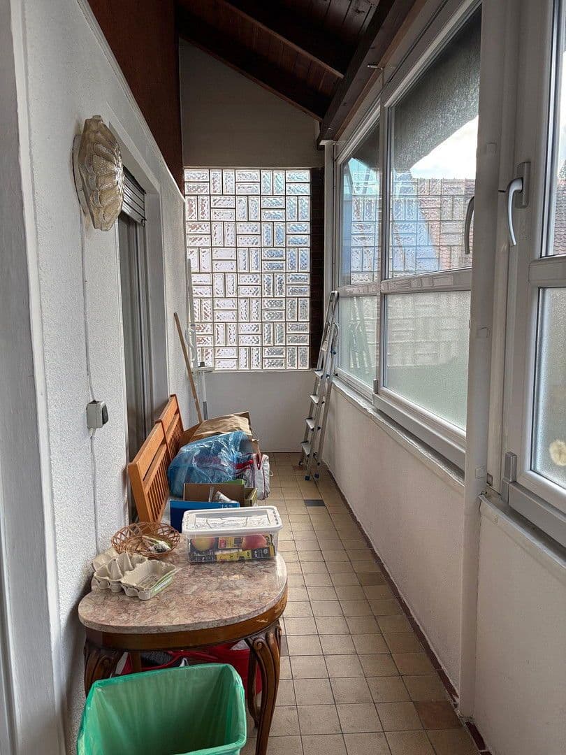 Predaj domu 482 m², pozemek 780 m², Uhlandstraße 8, Sulzbach-Rosenberg, Bavorsko Predaj domu 482 m², pozemek 780 m², Uhlandstraße 8, Sulzbach-Rosenberg, Bavorsko