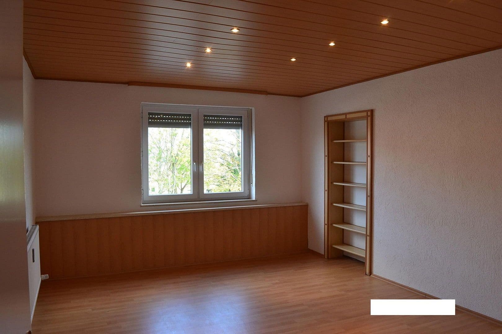 Predaj domu 482 m², pozemek 780 m², Uhlandstraße 8, Sulzbach-Rosenberg, Bavorsko Predaj domu 482 m², pozemek 780 m², Uhlandstraße 8, Sulzbach-Rosenberg, Bavorsko