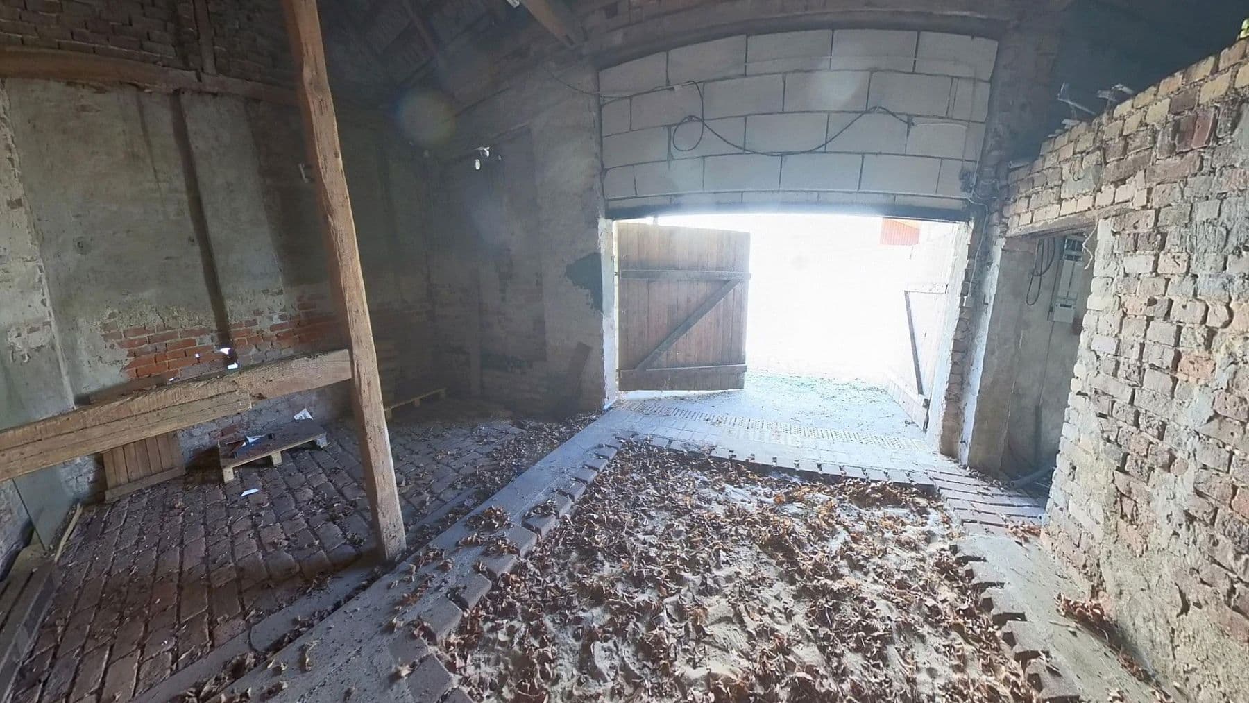 Predaj domu 93 m², pozemek 1.012 m², Briesniger Hauptstr. 28, Forst (Lausitz) - Baršć, Brandenbursko Predaj domu 93 m², pozemek 1.012 m², Briesniger Hauptstr. 28, Forst (Lausitz) - Baršć, Brandenbursko