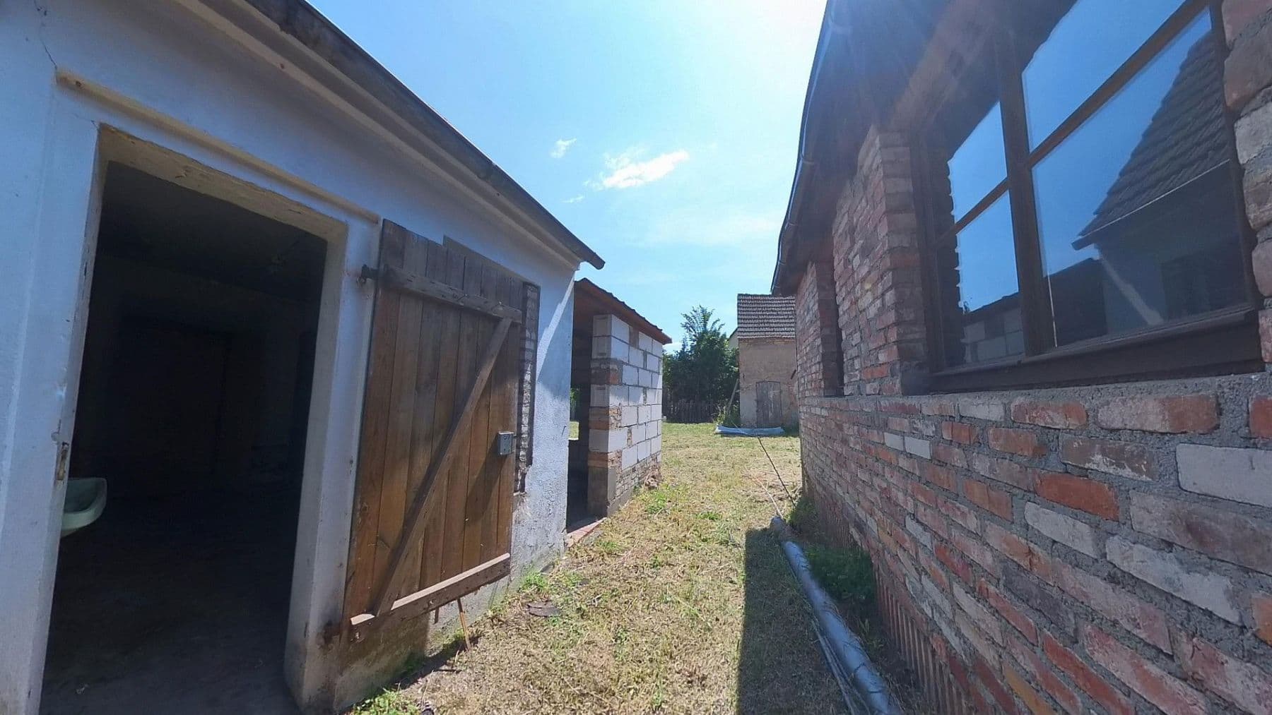 Predaj domu 93 m², pozemek 1.012 m², Briesniger Hauptstr. 28, Forst (Lausitz) - Baršć, Brandenbursko Predaj domu 93 m², pozemek 1.012 m², Briesniger Hauptstr. 28, Forst (Lausitz) - Baršć, Brandenbursko