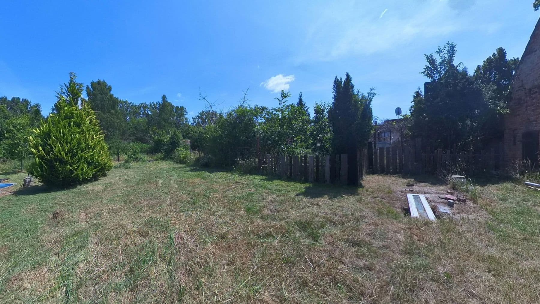 Predaj domu 93 m², pozemek 1.012 m², Briesniger Hauptstr. 28, Forst (Lausitz) - Baršć, Brandenbursko Predaj domu 93 m², pozemek 1.012 m², Briesniger Hauptstr. 28, Forst (Lausitz) - Baršć, Brandenbursko