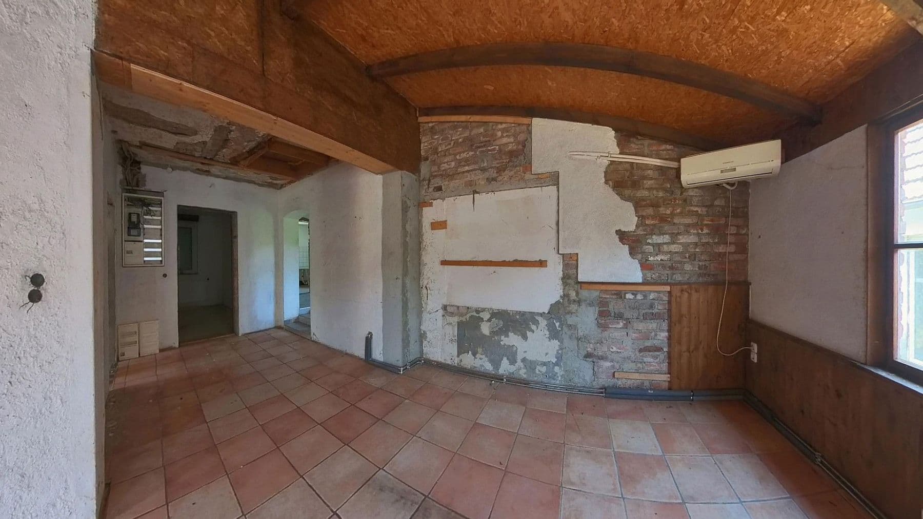 Predaj domu 93 m², pozemek 1.012 m², Briesniger Hauptstr. 28, Forst (Lausitz) - Baršć, Brandenbursko Predaj domu 93 m², pozemek 1.012 m², Briesniger Hauptstr. 28, Forst (Lausitz) - Baršć, Brandenbursko