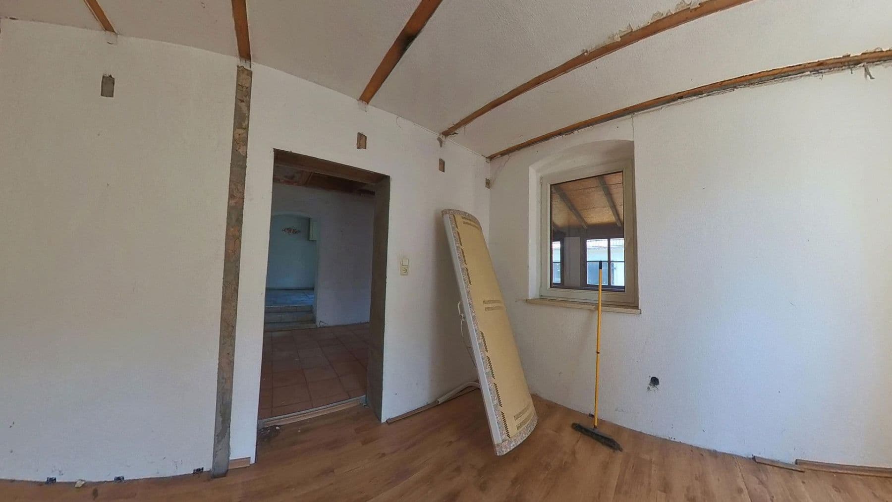 Predaj domu 93 m², pozemek 1.012 m², Briesniger Hauptstr. 28, Forst (Lausitz) - Baršć, Brandenbursko Predaj domu 93 m², pozemek 1.012 m², Briesniger Hauptstr. 28, Forst (Lausitz) - Baršć, Brandenbursko