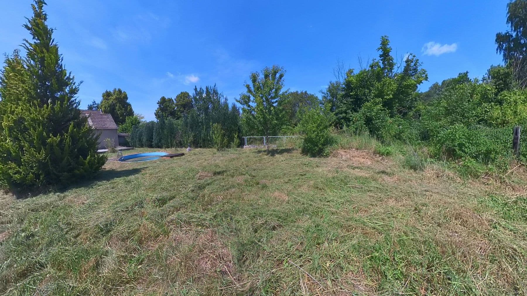 Predaj domu 93 m², pozemek 1.012 m², Briesniger Hauptstr. 28, Forst (Lausitz) - Baršć, Brandenbursko Predaj domu 93 m², pozemek 1.012 m², Briesniger Hauptstr. 28, Forst (Lausitz) - Baršć, Brandenbursko