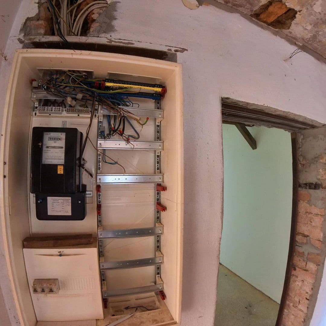 Predaj domu 93 m², pozemek 1.012 m², Briesniger Hauptstr. 28, Forst (Lausitz) - Baršć, Brandenbursko Predaj domu 93 m², pozemek 1.012 m², Briesniger Hauptstr. 28, Forst (Lausitz) - Baršć, Brandenbursko