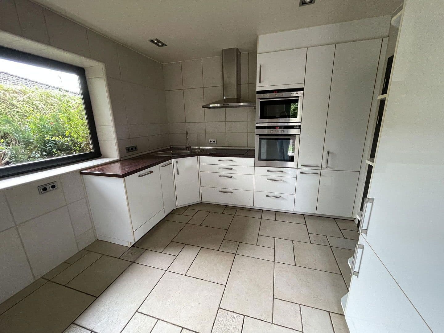 Predaj domu 202 m², pozemek 1.296 m², Schleswig, Šlezvicko-Holštajnsko Predaj domu 202 m², pozemek 1.296 m², Schleswig, Šlezvicko-Holštajnsko