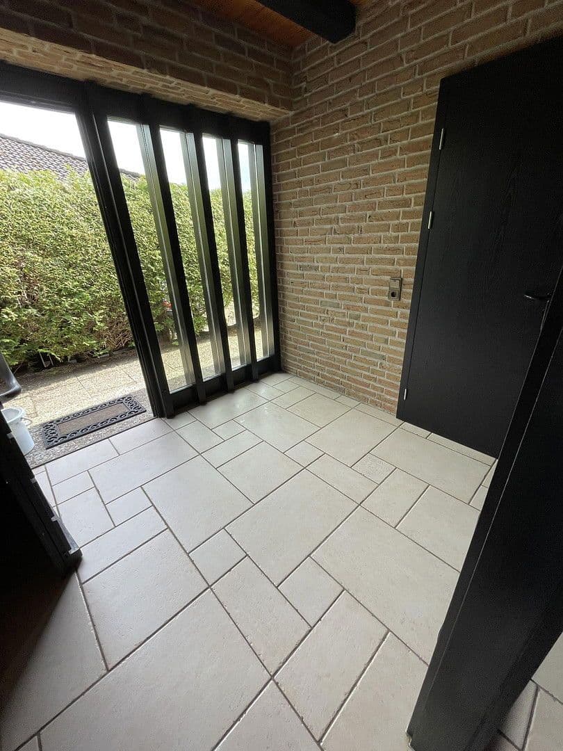 Predaj domu 202 m², pozemek 1.296 m², Schleswig, Šlezvicko-Holštajnsko Predaj domu 202 m², pozemek 1.296 m², Schleswig, Šlezvicko-Holštajnsko