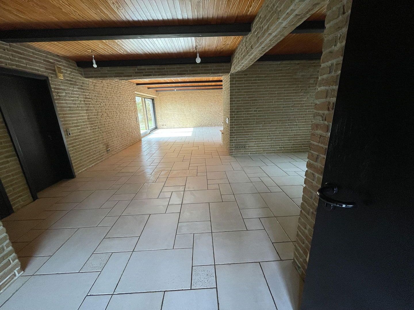 Predaj domu 202 m², pozemek 1.296 m², Schleswig, Šlezvicko-Holštajnsko Predaj domu 202 m², pozemek 1.296 m², Schleswig, Šlezvicko-Holštajnsko