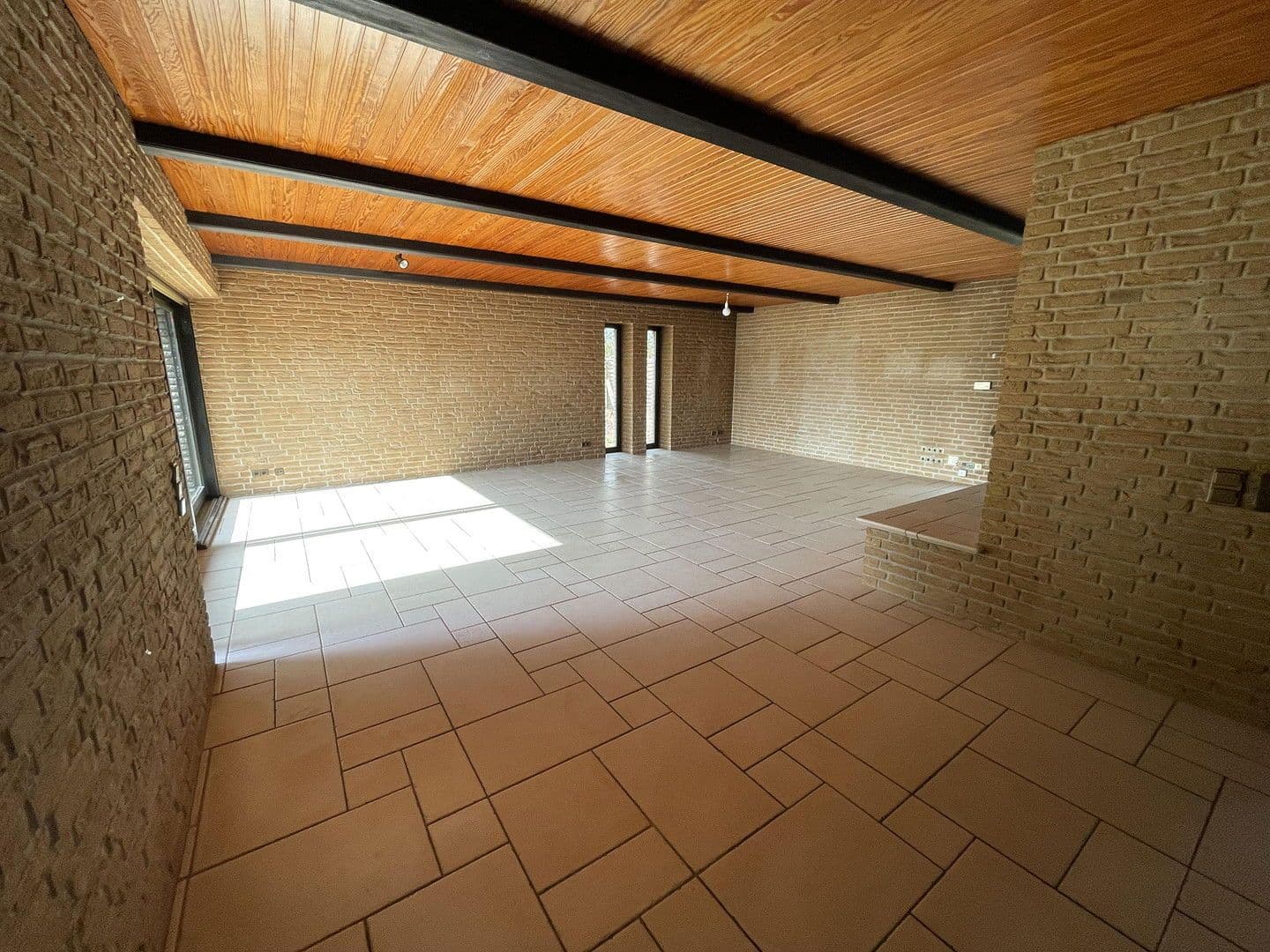 Predaj domu 202 m², pozemek 1.296 m², Schleswig, Šlezvicko-Holštajnsko Predaj domu 202 m², pozemek 1.296 m², Schleswig, Šlezvicko-Holštajnsko