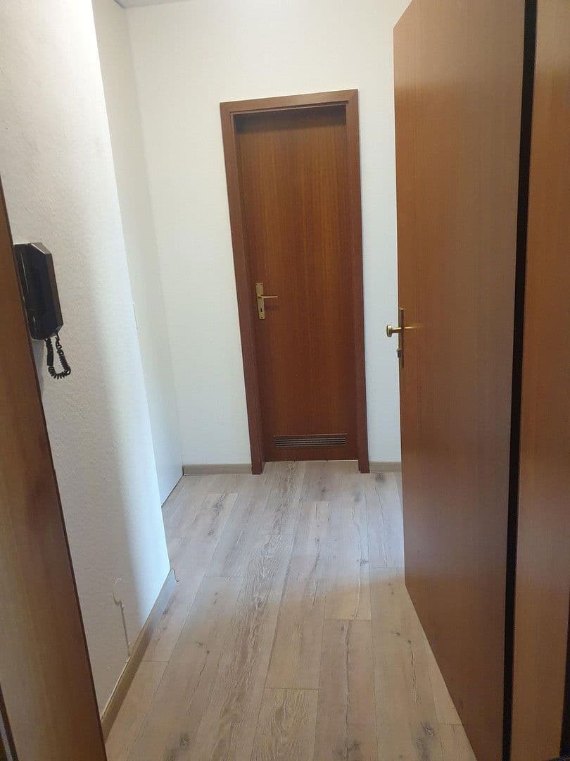 Prenájom bytu 1-izbový 21 m², Alter Kirchhainer Weg 42B, Marburg, Hesensko Prenájom bytu 1-izbový 21 m², Alter Kirchhainer Weg 42B, Marburg, Hesensko