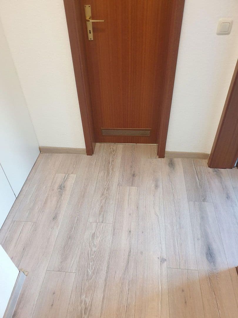 Prenájom bytu 1-izbový 21 m², Alter Kirchhainer Weg 42B, Marburg, Hesensko Prenájom bytu 1-izbový 21 m², Alter Kirchhainer Weg 42B, Marburg, Hesensko