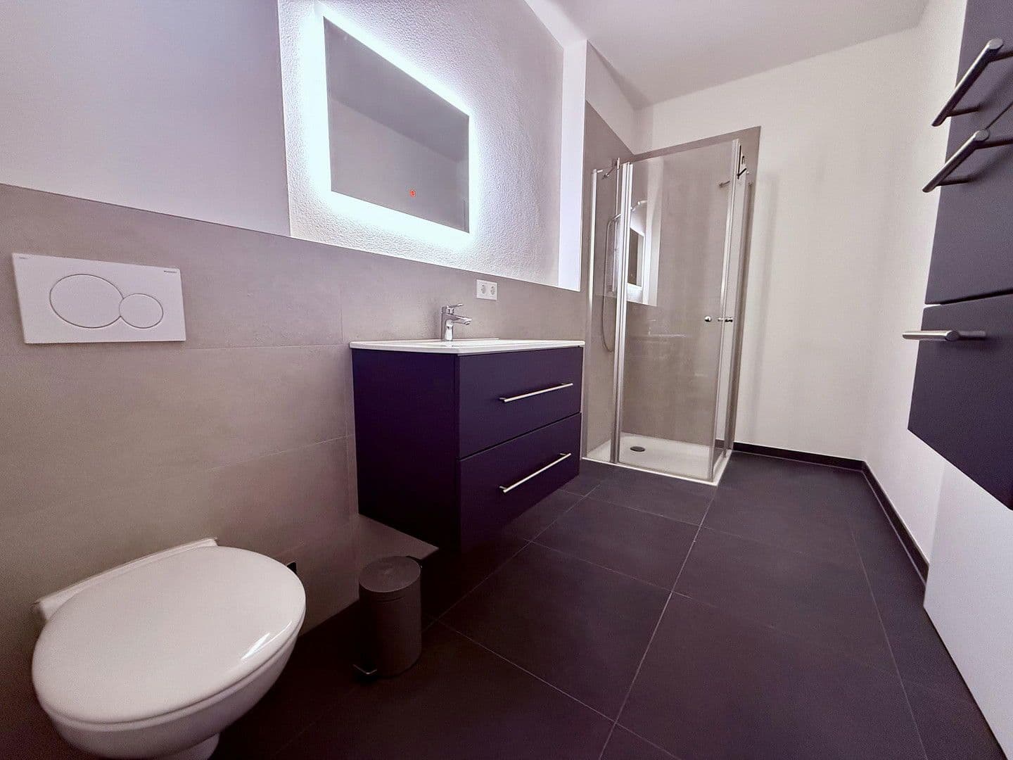 Prenájom bytu 3-izbový 88 m², Haupstraße 39, Unterdietfurt, Bavorsko Prenájom bytu 3-izbový 88 m², Haupstraße 39, Unterdietfurt, Bavorsko