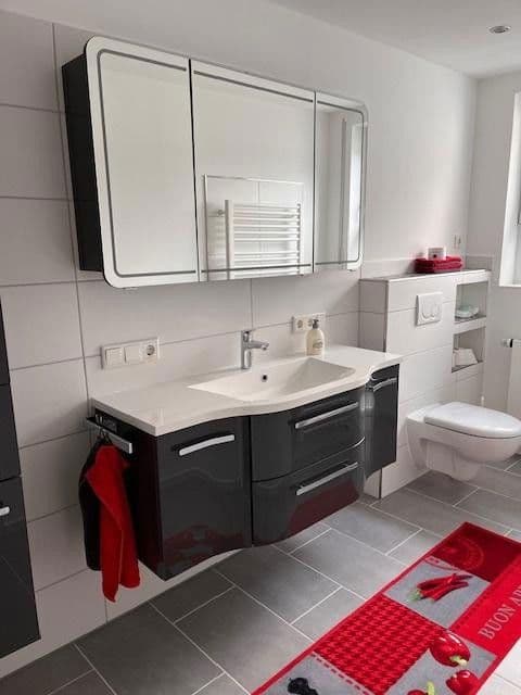 Predaj domu 217 m², pozemek 596 m², Moringen, Dolné Sasko Predaj domu 217 m², pozemek 596 m², Moringen, Dolné Sasko