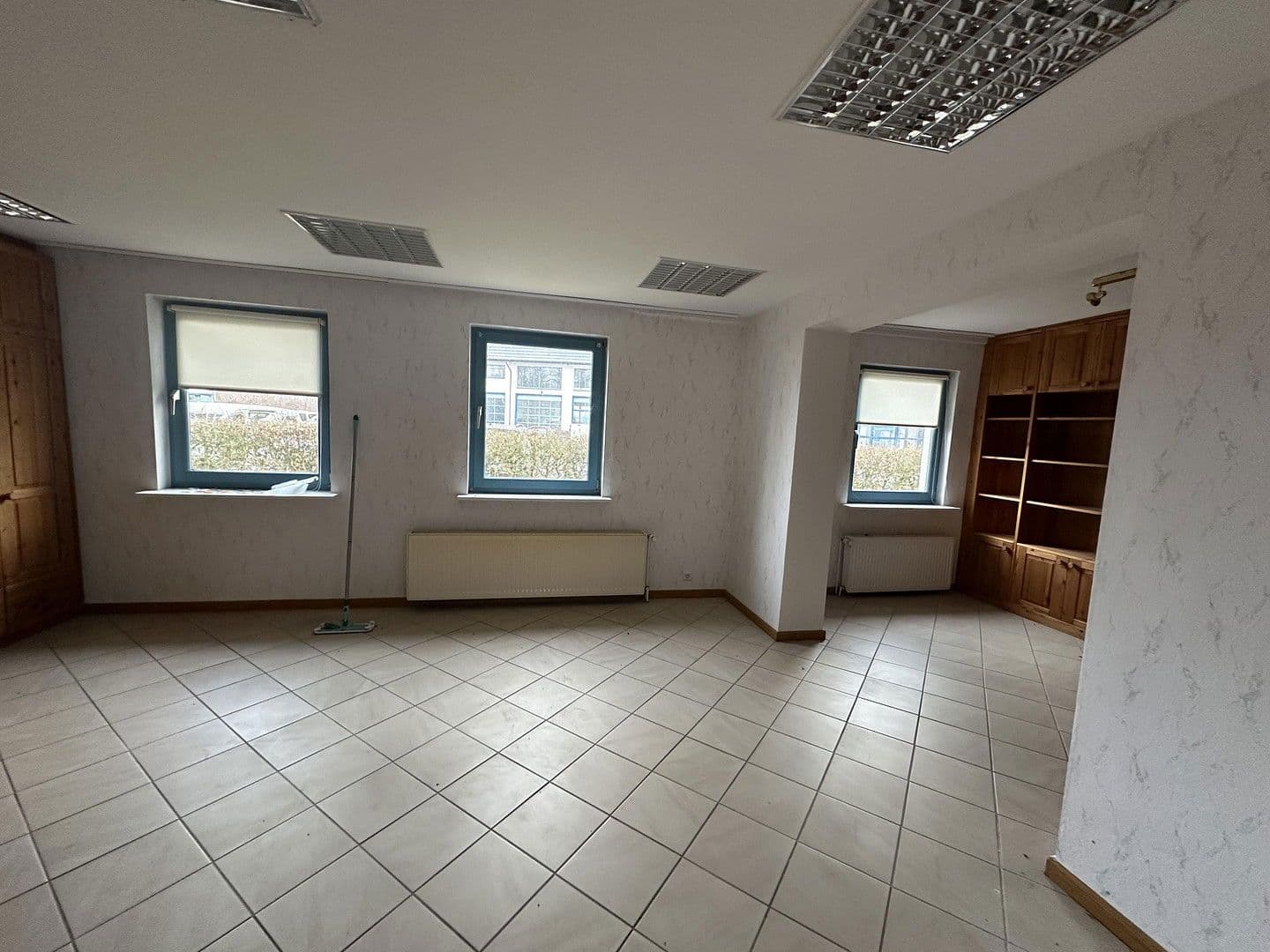 Prenájom domu 220 m², pozemek 1.500 m², Hauptstraße 38, Rom, Meklenbursko-Predpomoransko Prenájom domu 220 m², pozemek 1.500 m², Hauptstraße 38, Rom, Meklenbursko-Predpomoransko