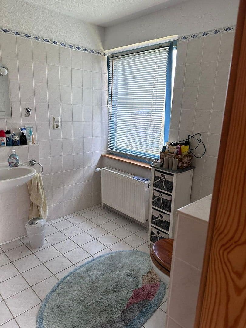 Prenájom domu 220 m², pozemek 1.500 m², Hauptstraße 38, Rom, Meklenbursko-Predpomoransko Prenájom domu 220 m², pozemek 1.500 m², Hauptstraße 38, Rom, Meklenbursko-Predpomoransko