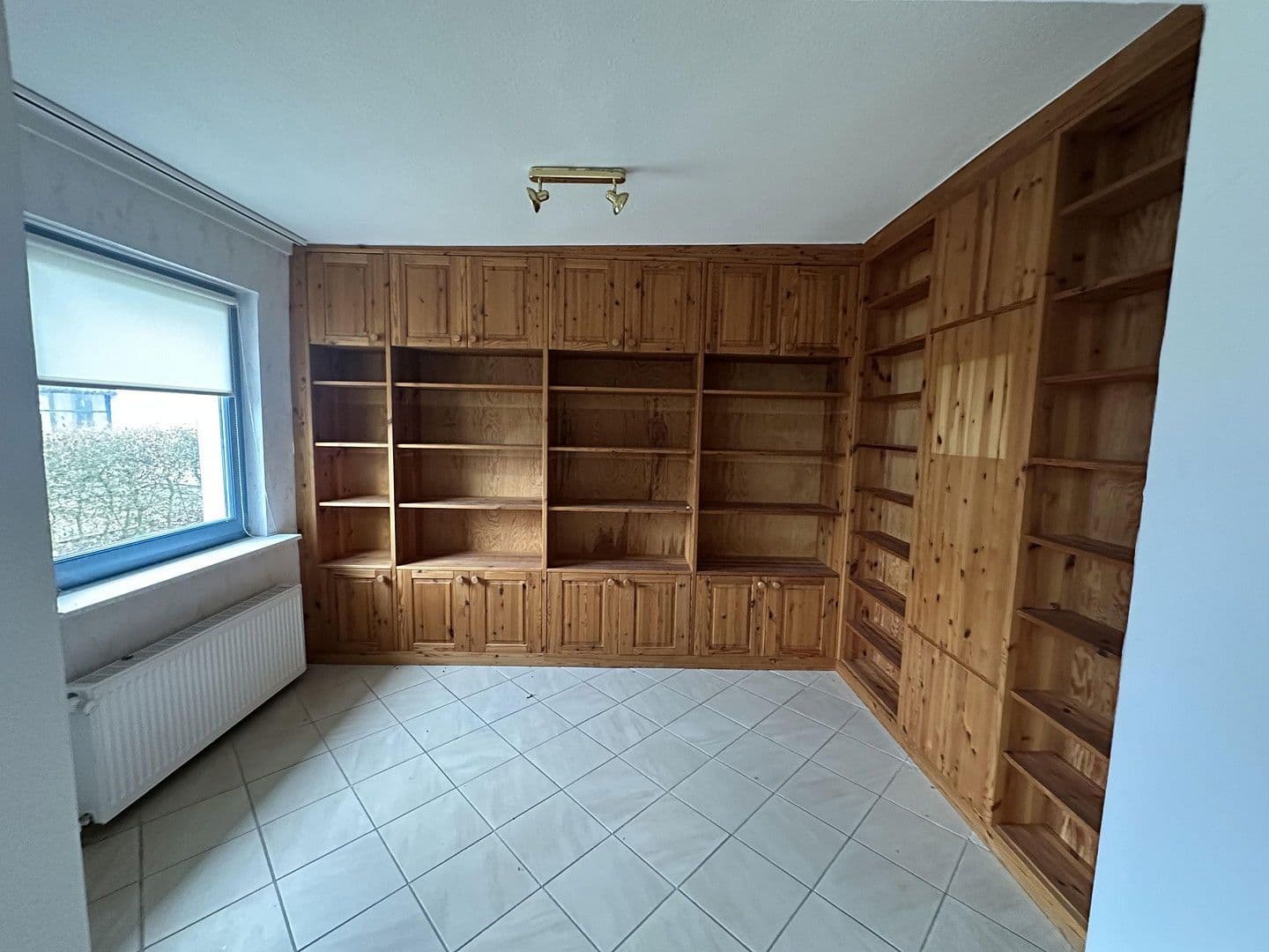 Prenájom domu 220 m², pozemek 1.500 m², Hauptstraße 38, Rom, Meklenbursko-Predpomoransko Prenájom domu 220 m², pozemek 1.500 m², Hauptstraße 38, Rom, Meklenbursko-Predpomoransko