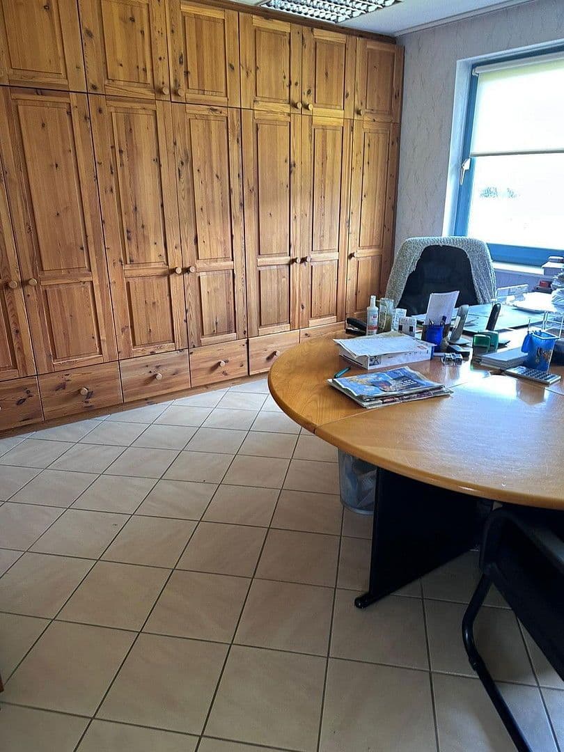 Prenájom domu 220 m², pozemek 1.500 m², Hauptstraße 38, Rom, Meklenbursko-Predpomoransko Prenájom domu 220 m², pozemek 1.500 m², Hauptstraße 38, Rom, Meklenbursko-Predpomoransko