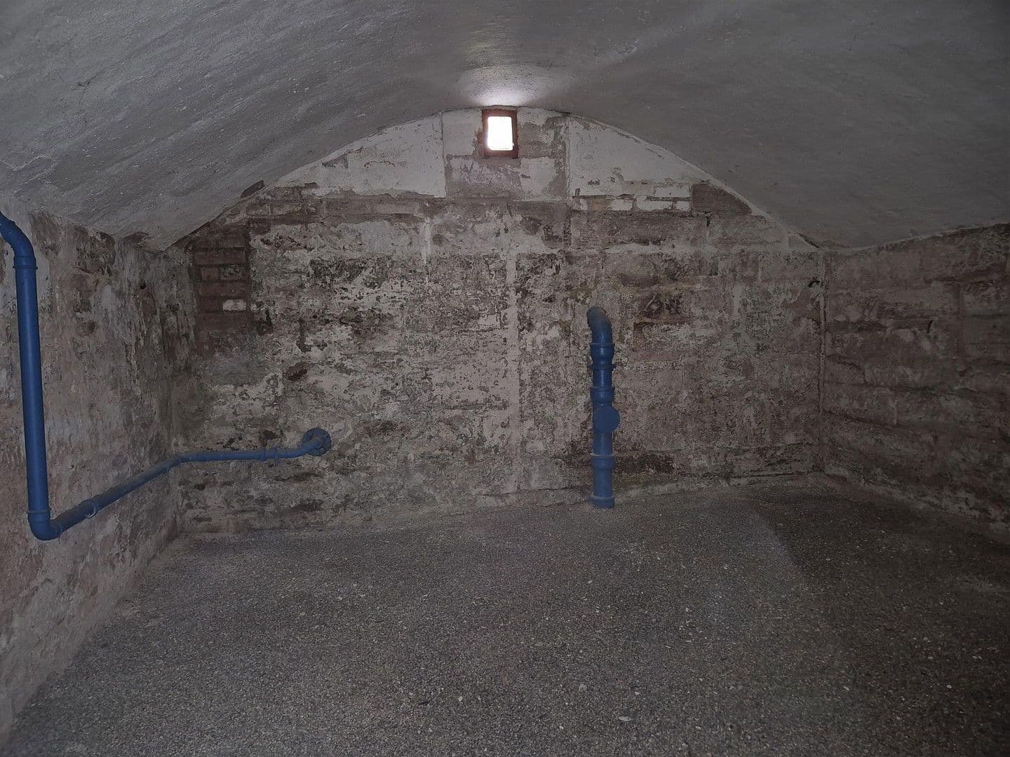 Prenájom nebytového priestoru 35 m², Staigerstr. 21, Stuttgart, Bádensko-Wurttembersko Prenájom nebytového priestoru 35 m², Staigerstr. 21, Stuttgart, Bádensko-Wurttembersko