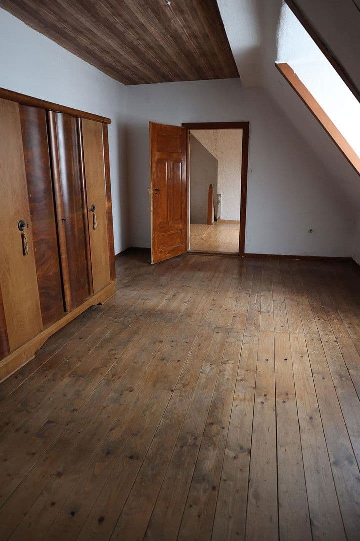 Predaj domu 120 m², pozemek 600 m², Hambrücken, Bádensko-Wurttembersko Predaj domu 120 m², pozemek 600 m², Hambrücken, Bádensko-Wurttembersko