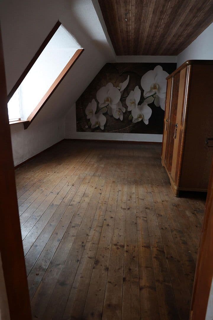 Predaj domu 120 m², pozemek 600 m², Hambrücken, Bádensko-Wurttembersko Predaj domu 120 m², pozemek 600 m², Hambrücken, Bádensko-Wurttembersko