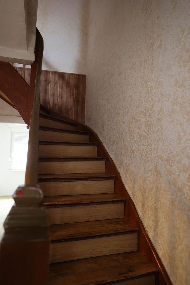 Predaj domu 120 m², pozemek 600 m², Hambrücken, Bádensko-Wurttembersko Predaj domu 120 m², pozemek 600 m², Hambrücken, Bádensko-Wurttembersko