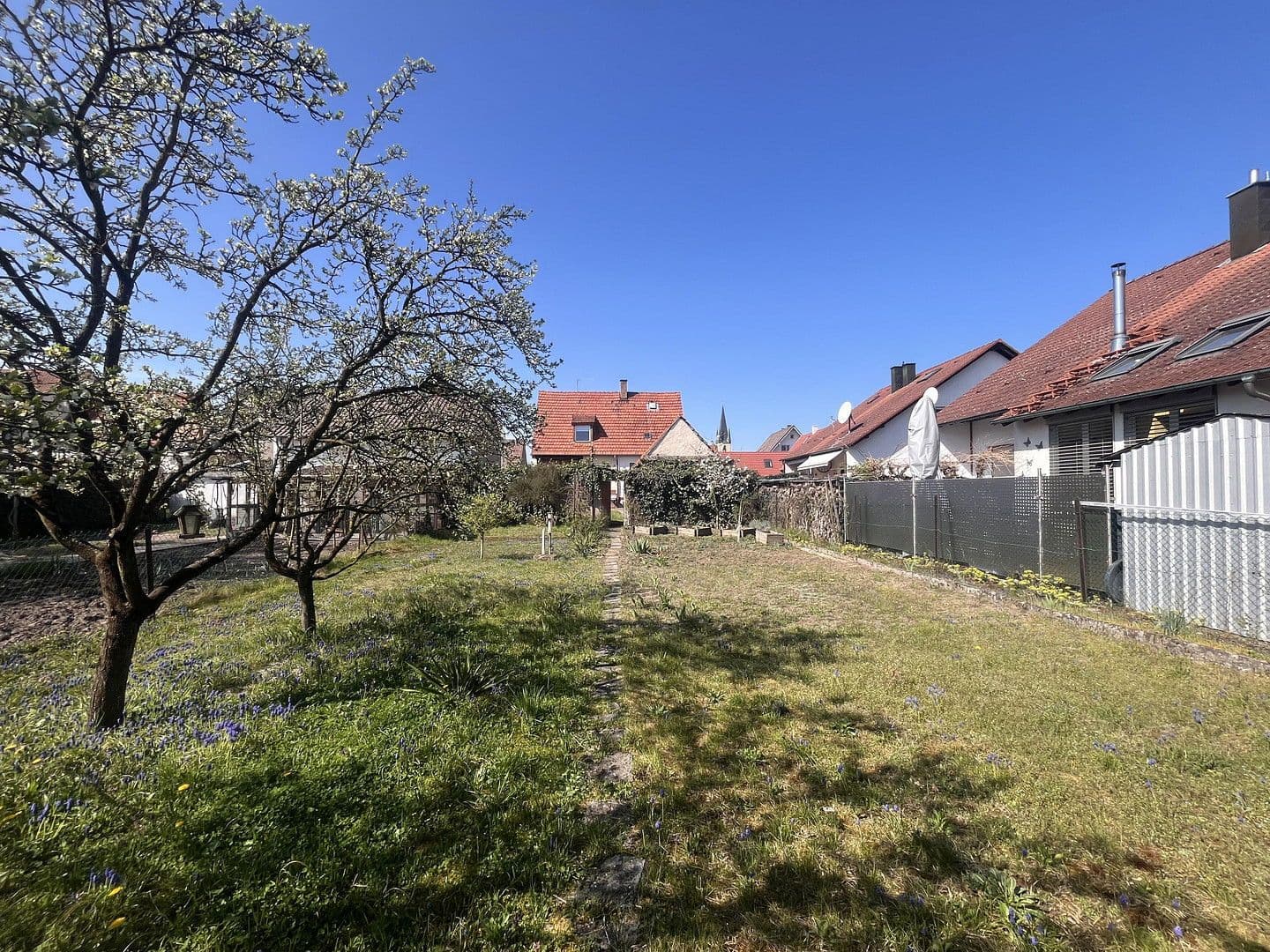 Predaj domu 120 m², pozemek 600 m², Hambrücken, Bádensko-Wurttembersko Predaj domu 120 m², pozemek 600 m², Hambrücken, Bádensko-Wurttembersko