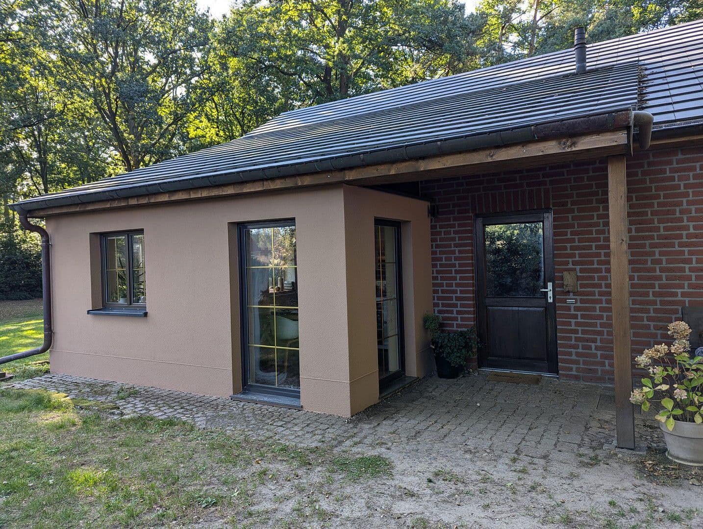 Predaj domu 176 m², pozemek 5.000 m², Schnakenbek, Šlezvicko-Holštajnsko Predaj domu 176 m², pozemek 5.000 m², Schnakenbek, Šlezvicko-Holštajnsko