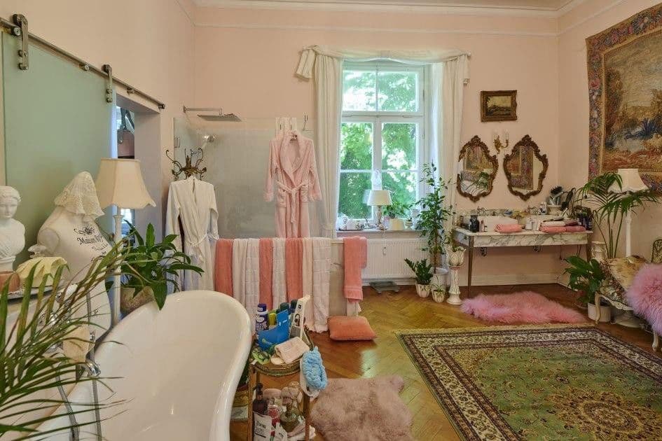 Predaj domu 899 m², pozemek 9.275 m², Hardtstr. 35, Radevormwald, Severné Porýnie - Westfálsko Predaj domu 899 m², pozemek 9.275 m², Hardtstr. 35, Radevormwald, Severné Porýnie - Westfálsko