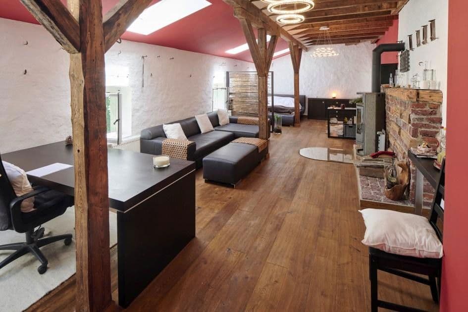 Predaj domu 899 m², pozemek 9.275 m², Hardtstr. 35, Radevormwald, Severné Porýnie - Westfálsko Predaj domu 899 m², pozemek 9.275 m², Hardtstr. 35, Radevormwald, Severné Porýnie - Westfálsko