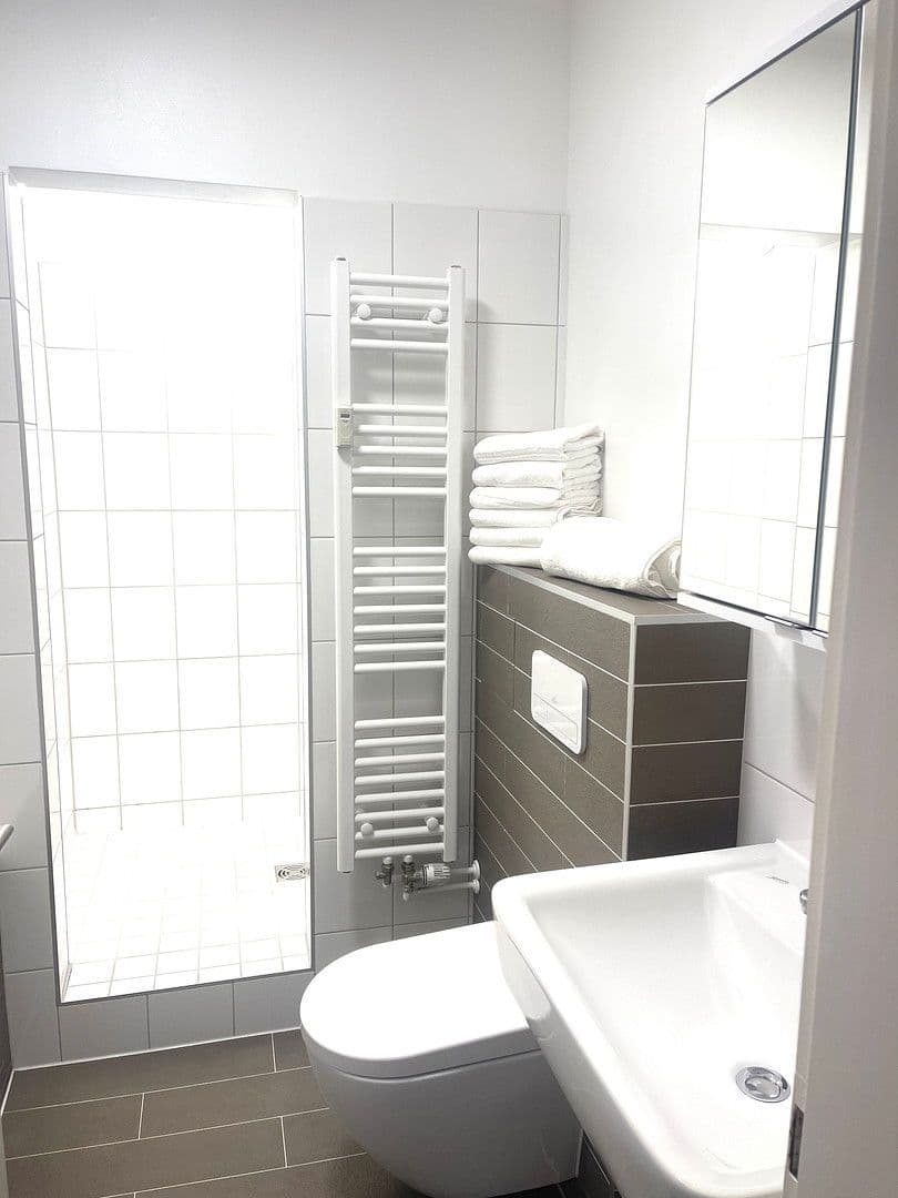 Prenájom bytu 3-izbový 93 m², Jahnring, Hamburg, Hamburg Prenájom bytu 3-izbový 93 m², Jahnring, Hamburg, Hamburg