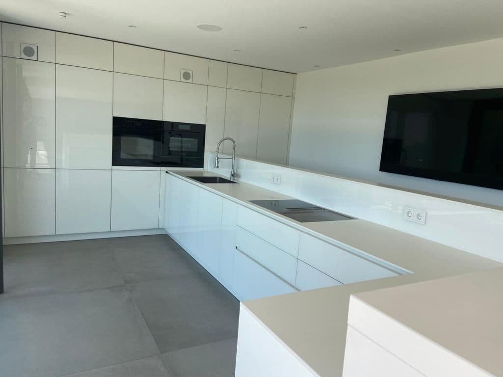 Predaj domu 297 m², pozemek 620 m², Neustadt an der Weinstraße, Ortsteil Hambach, Porýnie-Falcko Predaj domu 297 m², pozemek 620 m², Neustadt an der Weinstraße, Ortsteil Hambach, Porýnie-Falcko