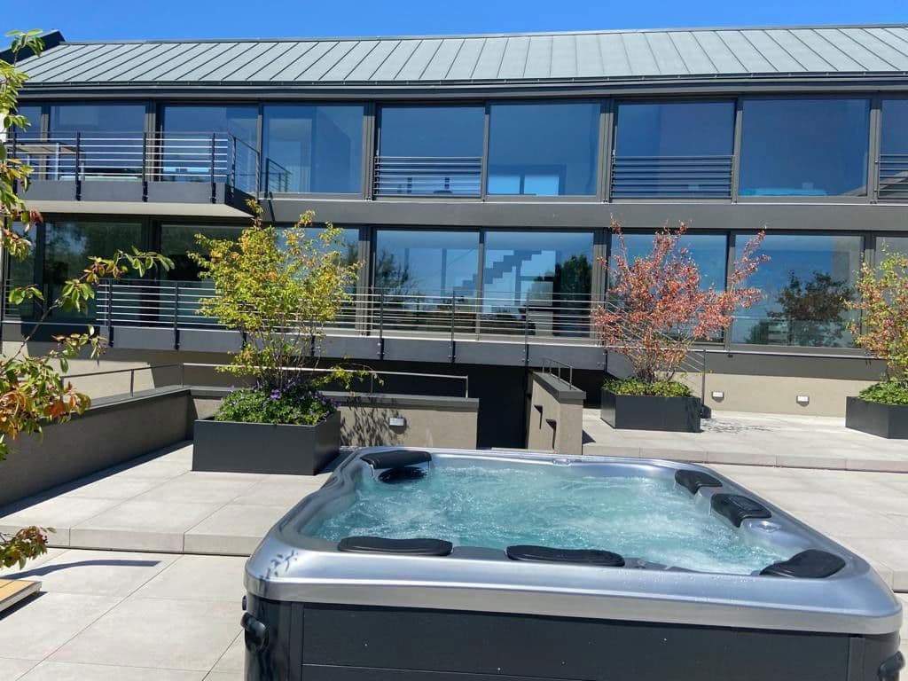 Predaj domu 297 m², pozemek 620 m², Neustadt an der Weinstraße, Ortsteil Hambach, Porýnie-Falcko Predaj domu 297 m², pozemek 620 m², Neustadt an der Weinstraße, Ortsteil Hambach, Porýnie-Falcko