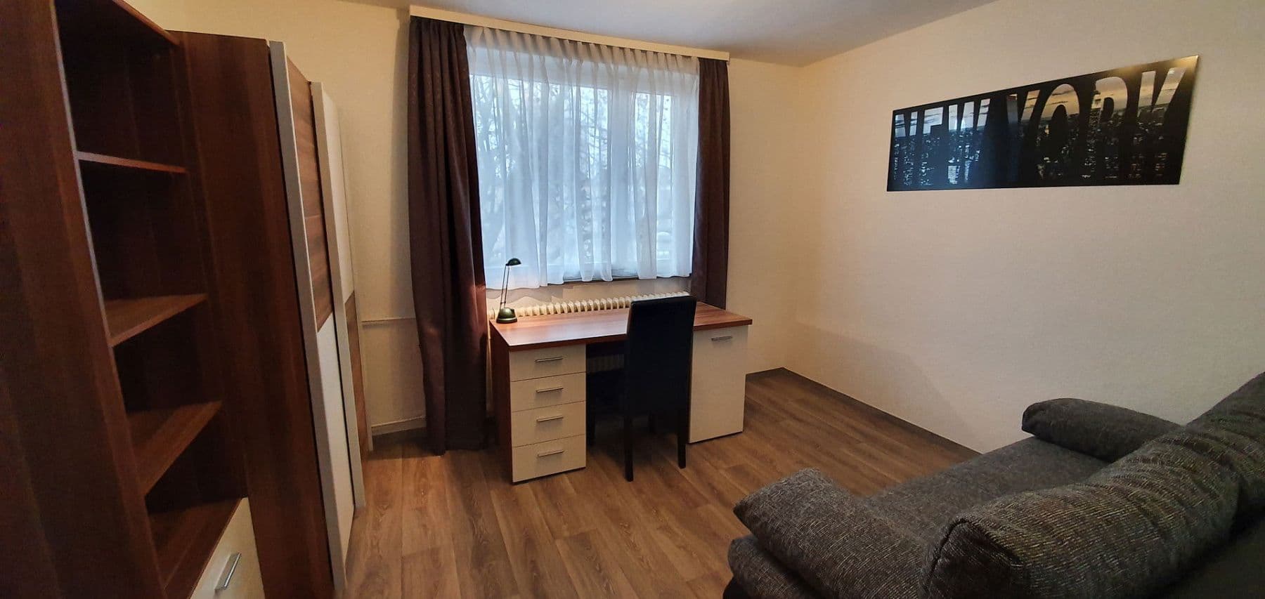 Prenájom bytu 3-izbový 73 m², Mannheim - Innenstadt, Bádensko-Wurttembersko Prenájom bytu 3-izbový 73 m², Mannheim - Innenstadt, Bádensko-Wurttembersko