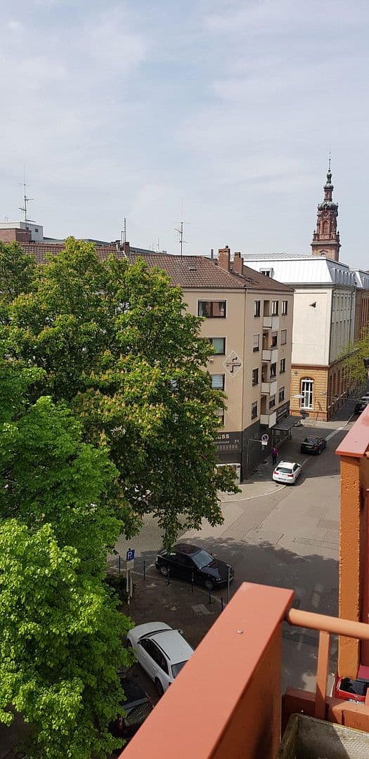 Prenájom bytu 3-izbový 73 m², Mannheim - Innenstadt, Bádensko-Wurttembersko Prenájom bytu 3-izbový 73 m², Mannheim - Innenstadt, Bádensko-Wurttembersko