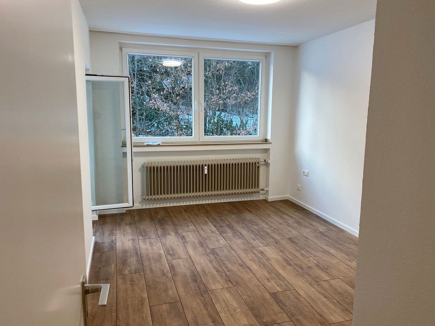 Prenájom bytu 3-izbový 96 m², Virchowstrasse 17, Siegen, Severné Porýnie - Westfálsko Prenájom bytu 3-izbový 96 m², Virchowstrasse 17, Siegen, Severné Porýnie - Westfálsko