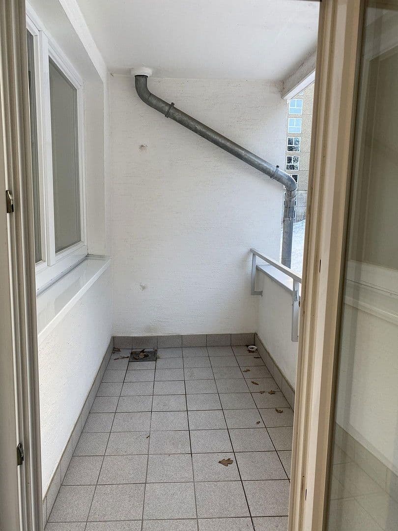 Prenájom bytu 3-izbový 96 m², Virchowstrasse 17, Siegen, Severné Porýnie - Westfálsko Prenájom bytu 3-izbový 96 m², Virchowstrasse 17, Siegen, Severné Porýnie - Westfálsko