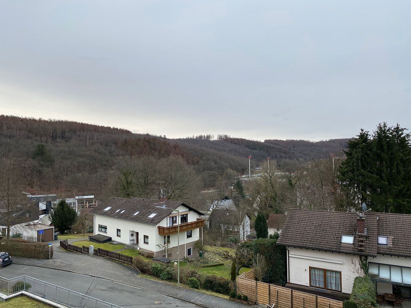 Prenájom bytu 3-izbový 96 m², Virchowstrasse 17, Siegen, Severné Porýnie - Westfálsko Prenájom bytu 3-izbový 96 m², Virchowstrasse 17, Siegen, Severné Porýnie - Westfálsko