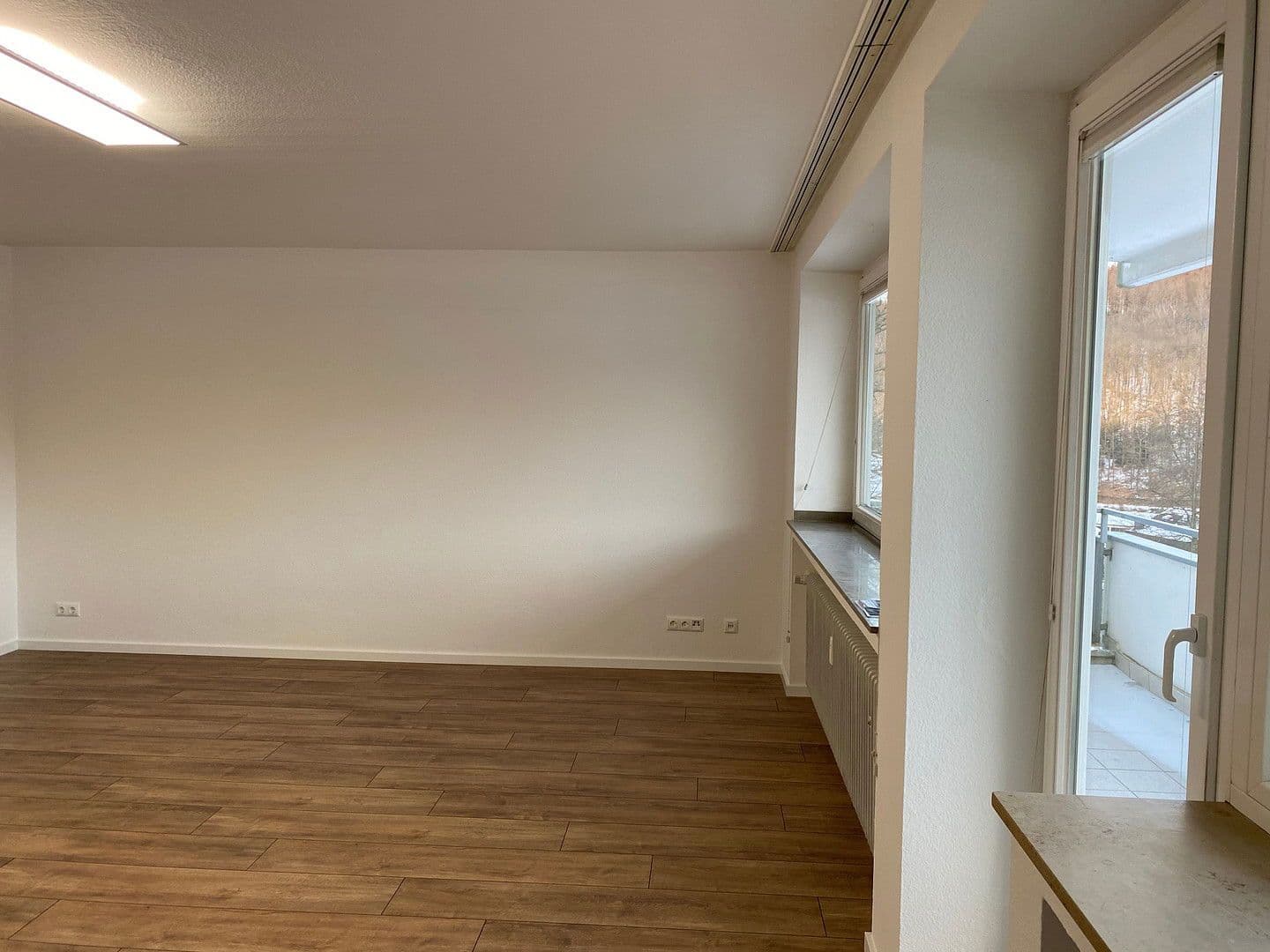 Prenájom bytu 3-izbový 96 m², Virchowstrasse 17, Siegen, Severné Porýnie - Westfálsko Prenájom bytu 3-izbový 96 m², Virchowstrasse 17, Siegen, Severné Porýnie - Westfálsko