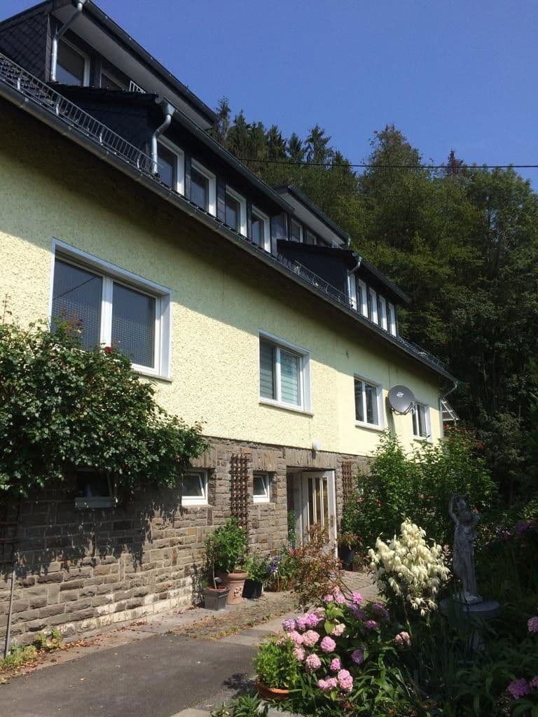 Prenájom bytu 3-izbový 83 m², Kapellenweg 8a, Engelskirchen, Severné Porýnie - Westfálsko Prenájom bytu 3-izbový 83 m², Kapellenweg 8a, Engelskirchen, Severné Porýnie - Westfálsko