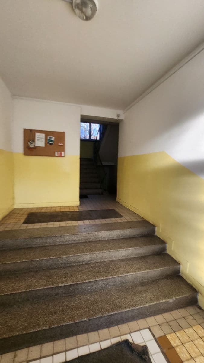 Predaj bytu 2-izbový 56 m², Ivana Olbrachta, Ústí nad Labem, Ústecký kraj Predaj bytu 2-izbový 56 m², Ivana Olbrachta, Ústí nad Labem, Ústecký kraj