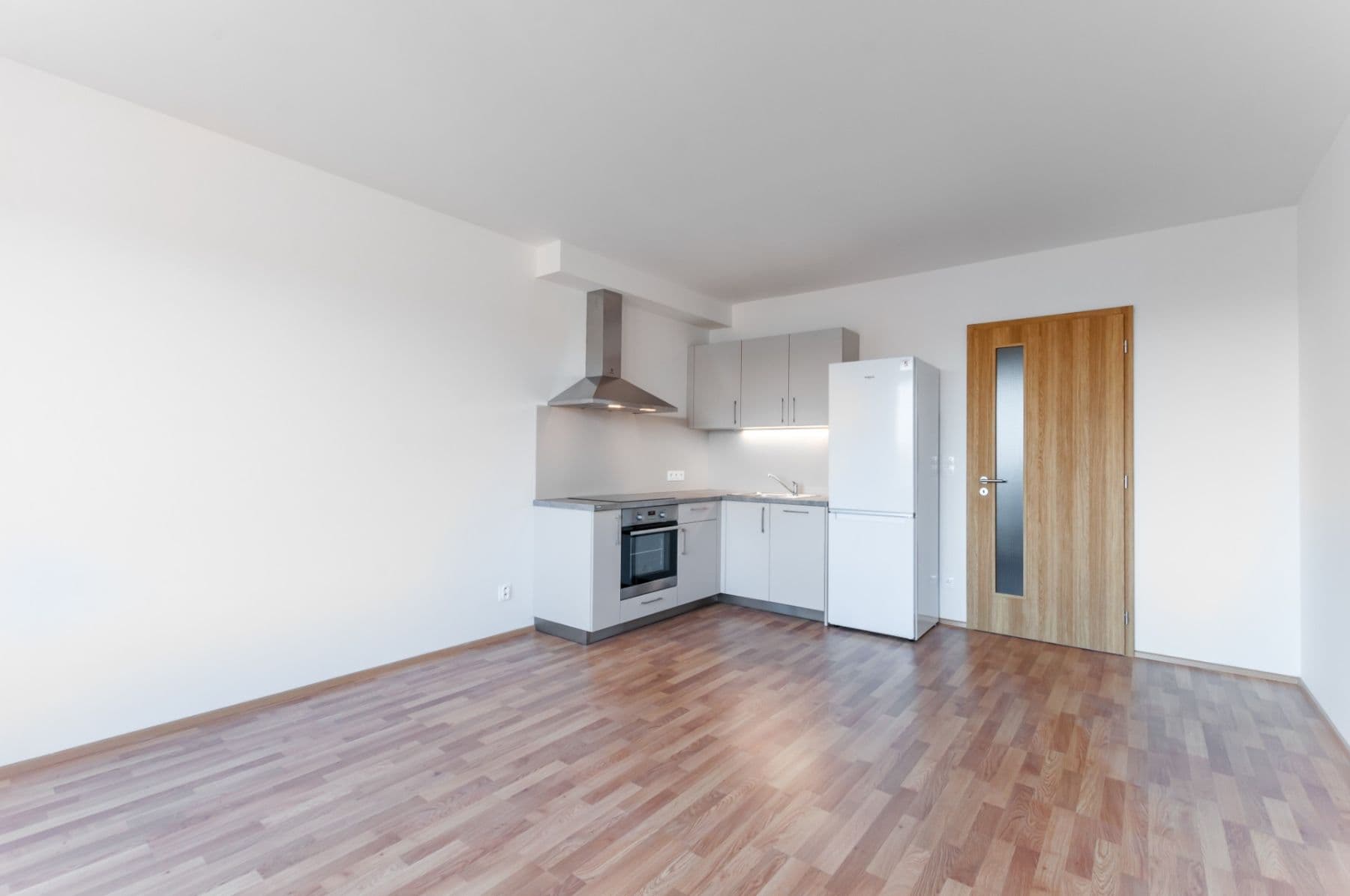 Prenájom bytu 1-izbový 34 m², Moravcových, Praha, Praha Prenájom bytu 1-izbový 34 m², Moravcových, Praha, Praha