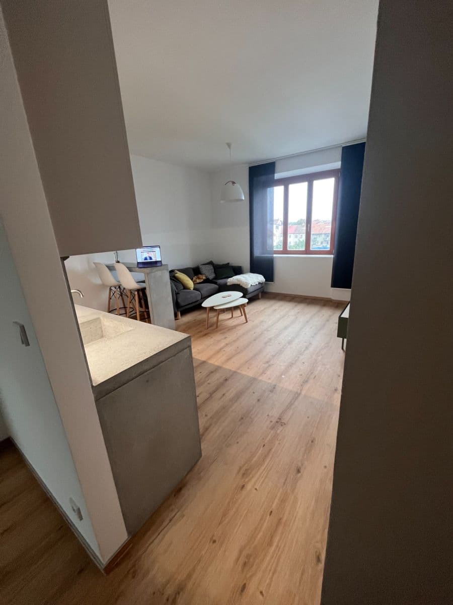Predaj bytu 3-izbový 74 m², Jílkova, Brno, Jihomoravský kraj Predaj bytu 3-izbový 74 m², Jílkova, Brno, Jihomoravský kraj