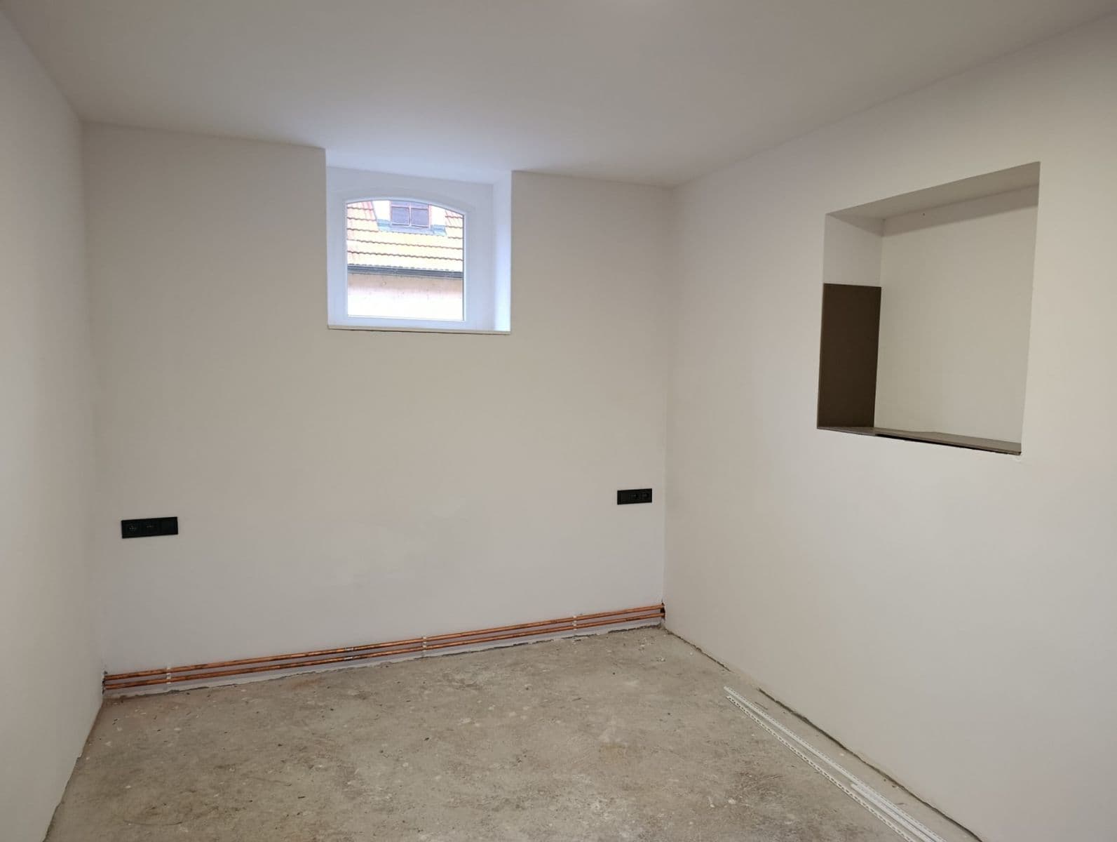 Prenájom bytu 4-izbový 120 m², Plchov, Středočeský kraj Prenájom bytu 4-izbový 120 m², Plchov, Středočeský kraj