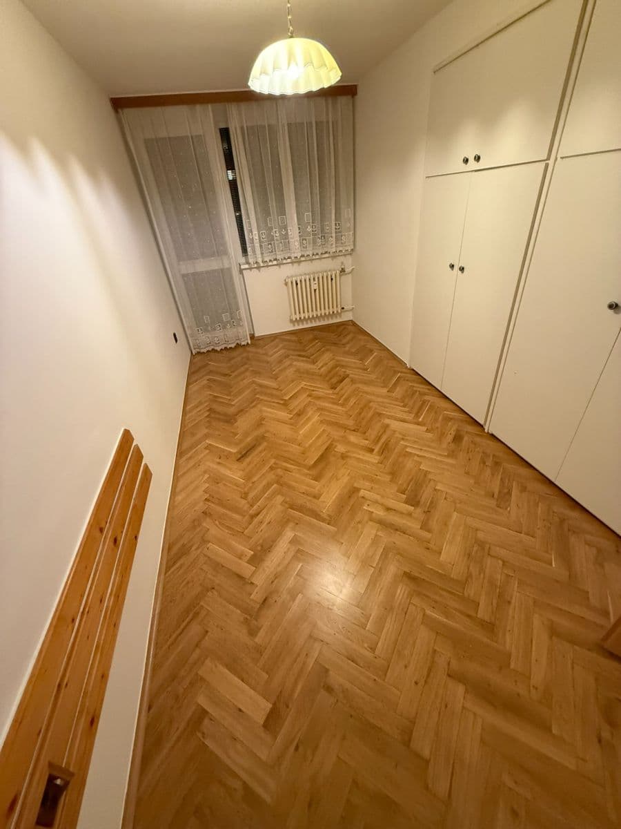 Predaj bytu 3-izbový 71 m², V Sadě, Vlašim, Středočeský kraj Predaj bytu 3-izbový 71 m², V Sadě, Vlašim, Středočeský kraj