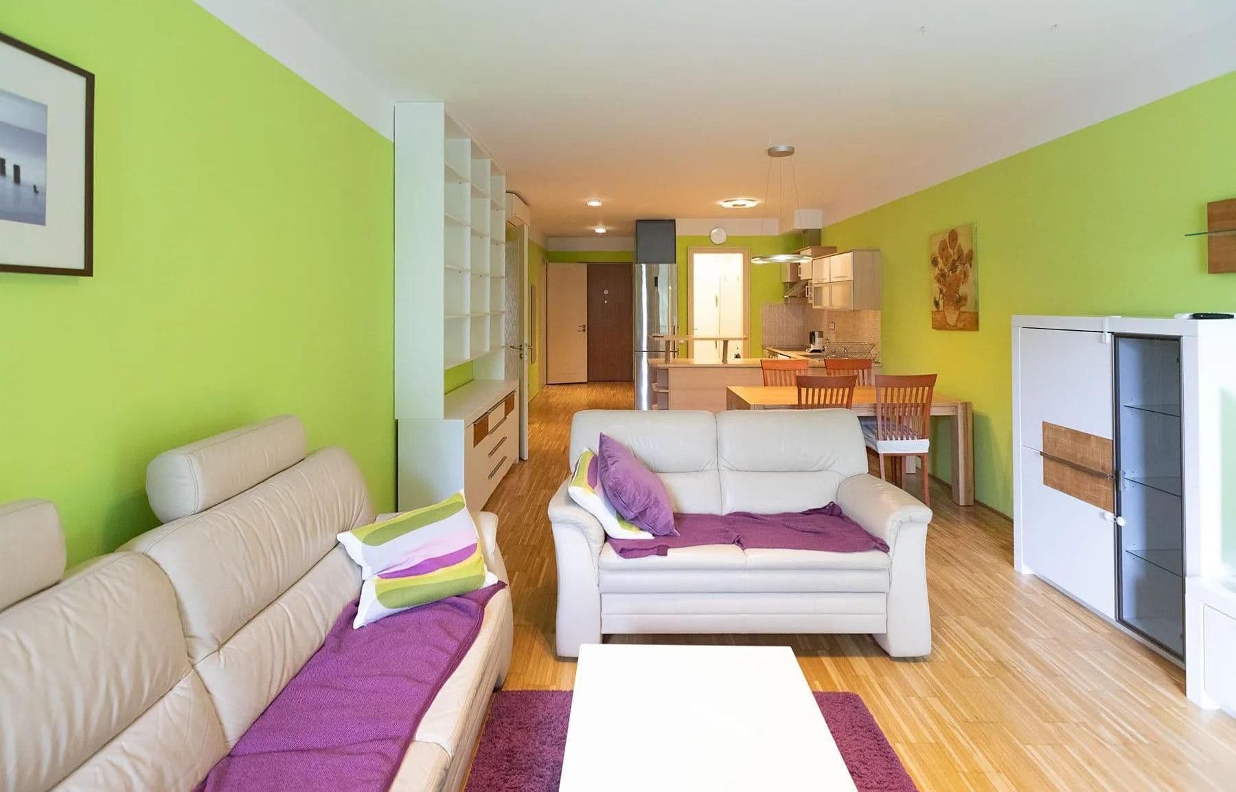 Prenájom bytu 2-izbový 80 m², Rohanské nábřeží, Praha, Praha Prenájom bytu 2-izbový 80 m², Rohanské nábřeží, Praha, Praha