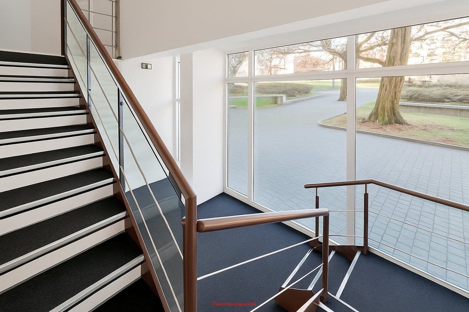 Prenájom kancelárie 71 m², nám. Republiky, Havířov, Moravskoslezský kraj Prenájom kancelárie 71 m², nám. Republiky, Havířov, Moravskoslezský kraj