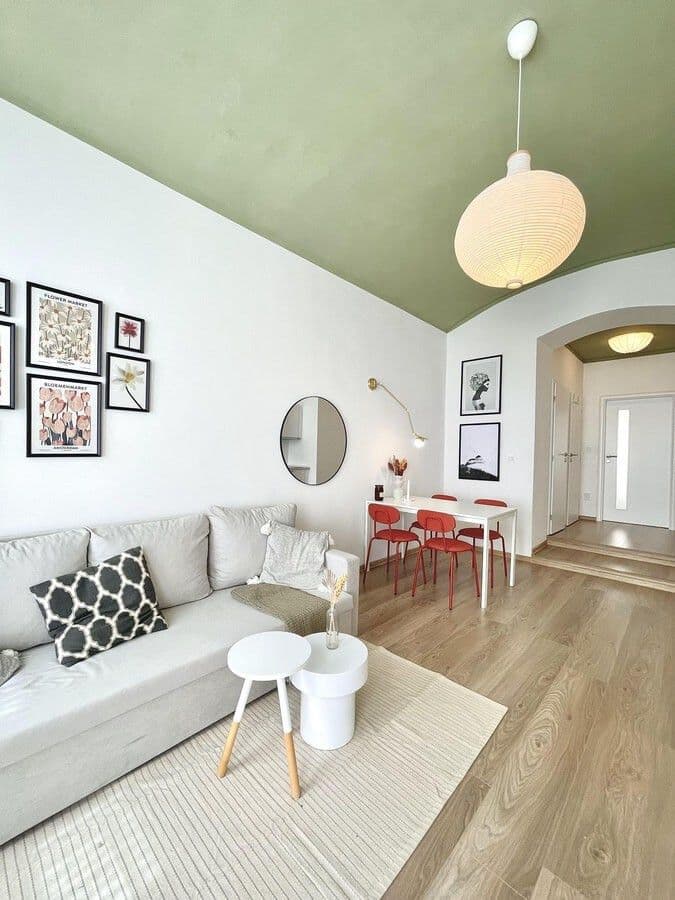 Prenájom bytu 42 m², Rumunská, Praha, Praha Prenájom bytu 42 m², Rumunská, Praha, Praha